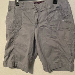 Gloria Vanderbilt Gray Bermuda Shorts